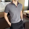 Camiseta de Solapa de Moda para Hombre Estilo Coreano Británico Camisa Polo de Manga Corta para Hombre Estilo Coreano Delgado Color Sólido Ropa de Punto de Manga Media