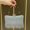 Nova bolsa de mão elegante com detalhes em diamante, bolsa de mão moderna e luxuosa para festas noturnas e banquetes, bolsa transversal com corrente para mulheres