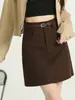 Falda corta estilo traje color café para mujer, nueva colección otoño 2026, diseñada para figuras petite, adelgazante y previene la exposición, falda de línea A A14227