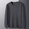 Primavera e Outono camisola masculina de manga comprida T-shirt Slim em torno do pescoço cor sólida camisa de assentamento casual respirável
