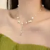 Collar de perlas estilo Ins para mujer, cadena para la clavícula de lujo ligero, nicho, alta gama, dulce, fresco, para chica popular, con colgante de amor, joyería al por mayor