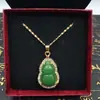 Colar com Pingente de Cabaça Jade Sintético Ágata Verde Cravejada de Diamantes Pingente Fulu Jade Joia Corrente Clavícula Feminina de Alta Qualidade Versátil