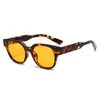 Nuevas Gafas de Sol Clásicas Retro Europeas y Americanas Moda Femenina Gafas de Sol de Alta Gama Gafas de Sol Personalizadas para Fotografía Callejera Mujer