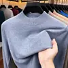 Suéter de punto fino anti-pilling de cuello medio, superventas transfronterizo para hombre, color liso para otoño e invierno, suéter de punto para usar como capa base