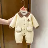 Mono de Algodón para Bebé de Invierno Acolchado Engrosado Unisex Ropa de Algodón para Bebé Solapa Elegante Ropa Exterior Ropa de Algodón a Prueba de Tres Elementos Otoño Invierno