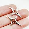 Lote de 50 colgantes antiguos de plata hueca con forma de estrella de cinco puntas y cuatro estrellas, hechos a mano, creativos, para hacer tú mismo, fabricantes de accesorios de joyería al por mayor.