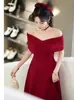 Elegante Vestido Rojo de Hombros Descubiertos para Boda de Novia Brindis Vestido de Compromiso Vestido de Regreso a Casa Petite que Cubre el Vientre Banquete