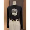 Camiseta de manga larga para mujer con cuello semi-alto de terciopelo alemán cepillado, moderna y versátil, camiseta base gruesa gris para invierno
