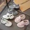 Tenis para Niños 2025 Verano Nuevo Estilo Tenis para Niñas Suela Suave Zapatos Casuales de Moda Zapatos para Correr Antideslizantes para Niños