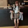 Camisa Base Versátil Elegante de Manga Larga con Volantes y Lazo para Niñas, Nueva Colección Otoño 2026, Moda Tendencia