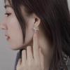Pendientes de mariposa huecos de plata esterlina s925 con diseño de nicho, pendientes de temperamento único, pendientes de viento frío con hebilla de oreja, venta al por mayor