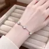 Pulsera sencilla vintage usada joyería francesa elegante y delicada joyería de diamantes cuadrados y brillantes pulsera versátil estilo