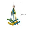 Juguete de loro cruzado Madera maciza Juguete para pájaros Cuerda de color Nudo Palo de madera Cuentas de madera Cadena para masticar Para diversión y alivio del aburrimiento Suministros para jaula de pájaros