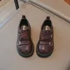 Zapatos de Cuero Pequeños Retro Estilo Británico con Punta Redonda para Niñas Otoño 2026, Mocasines Modernos y Versátiles
