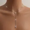 Collar Cruzado para Mujer Europeo y Americano Colgante de Circonita Blanca Cadena Metálica Fina de Moda Versátil Collar de Lujo Ligero de Gama Alta