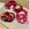 Pulseira Elástica Circular Spliced em Acrílico Gradiente Vermelho Rosa Estilo Europeu e Americano de Alta Qualidade Acessório de Mão Simples e Fashion para Mulheres