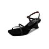 Sandalias de Cuero Genuino para Mujer, Estilo Occidental, Tacón de Cuña, Punta Cuadrada, Punta Abierta, Hebilla de Correa, Novedad Verano 2025