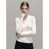 Estilo Francés Suave Blanco Cuello Alto Manga Larga Top de Punto Mujer Otoño 2026 Nueva Moda Adelgazante Versátil