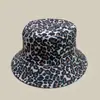 Nueva tendencia vintage estampado leopardo sombrero de pescador hombres y mujeres personalidad europea y americana Joker moda sombrero de cubo parasol venta al por mayor