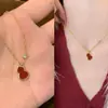 Colar Vermelho Fashion Simples de Coração Aço Titânio Cabacinha Reversível Versátil Corrente para Clavícula Acessório Leve de Luxo de Alta Qualidade