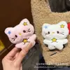 2026 Nova Broche de Gato Estrela de Pelúcia Desenho Animado Pinos para Mochila de Estudante Pingente Acessório Fofo Presente para Casal