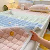 Cojín de Colchón de Terciopelo de Leche de Invierno Sábanas de Cama de Terciopelo para el Hogar Colchón de Dormitorio para Estudiante Cama Individual Colchón de Dormitorio de Estudiante