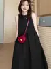 Vestido de té negro sin mangas estilo Hepburn inspirado en el francés, nuevo diseño para el verano de 2026, vestido negro para mujer