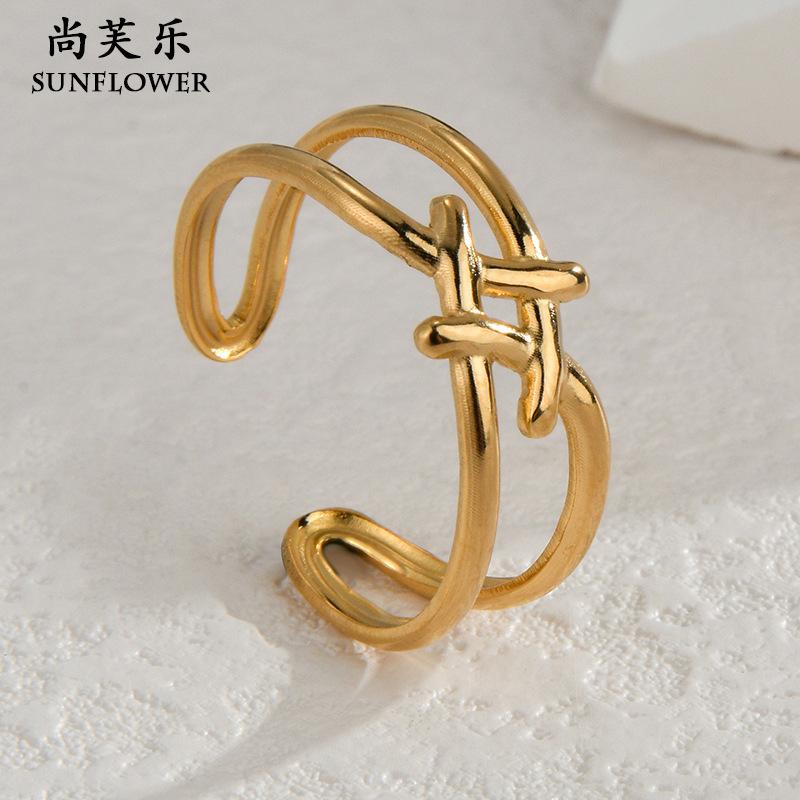 R733 (9)