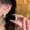 Pendientes de Zirconia Exquisitos con Microincrustaciones en Forma de Diamante, Lujo Ligero, para Mujer, Súper Brillantes, Únicos y Versátiles, Joyería de Oreja de Nicho