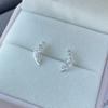 Pendientes de circón brillante para mujer, sencillos y pequeños pendientes de diamantes en forma de meteorito con pequeñas hileras, sin necesidad de recogerlos al dormir.