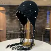 Gorro de Punto Rojo con Borla Floral para Viajes en el Oeste de Sichuan para Mujer, Gorro de Lana de Estilo Étnico Hueco para Otoño e Invierno con Protección para los Oídos, Gorro de Tejer