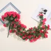 Planta Verde Simulada Violeta Colgante de Pared Decoración de Pared para el Hogar Colgante de Barandilla de Balcón Orquídea Colgante Cesta Colgante Boda Flor Falsa Ratán