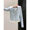 Novo top interno de outono, justo, modelador, fresco e estiloso, blusa T-shirt versátil de manga longa, color block, falso duas peças 13855