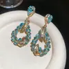 Brillantes y Deslumbrantes~ Pendientes de Gota de Agua Tachonados de Diamantes Centelleantes, Pendientes de Estilo Socialité de Lujo Ligero, Pendientes de Vestir de Alta Gama, Pendientes para Mujer