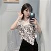 Diseño estilo deseo puro sentido de la moda nicho teñido anudado de manga corta tejido para mujer falso dos piezas irregular chic top corto verano Nuevo