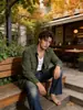 Camisa de trabajo de pana para hombre personalizada para otoño e invierno con doble bolsillo, chaqueta tipo camisa de corte holgado, ropa de hombre de la fábrica original al por mayor