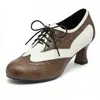2026 Novo Estilo Francês Retrô Color Block Salto Grosso Feminino Cadarço Brogue Sapatos de Dança para o Dia a Dia