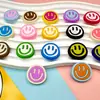 Parche de Goma Suave de PVC con Expresión de Cara Sonriente de Dibujos Animados para Funda de Teléfono Móvil DIY, Agujero de Zapato, Hebilla de Zapato, Pasador de Pelo, Accesorios para el Cabello, Accesorios para Taza de Agua