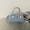 Bolso de Mano de Mezclilla con Adorno de Pedrería de Moda para Mujer 2026 Nuevo Elegante Versátil Acolchado para Hombro Cruzado Cilindro