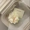 Pinza para el Cabello Flor de Camelia Azul Chispeante Primavera y Verano Dulce Fresco Sentido Flor Artificial Pinza para el Cabello Estilo Vacaciones en la Costa Pinza Lateral