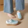 Tênis brancos, sapatos de treino alemães com sola grossa, sapatos femininos, sapatos casuais esportivos 2026, sapatos casuais leves retrô, novo estilo de tecido