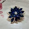 Venta Caliente Transfronteriza Flor de Hielo Sol Cristal Vidrio Pedrería Incrustada Broche de Lujo Ligero Broche Pin de Flor de Solapa de Tamaño Grande para Comercio Exterior