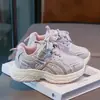 Tênis Esportivo para Meninos e Meninas, Superfície em Malha, para Estudantes e Crianças Maiores, Tênis Pai Primavera e Outono, Respirável, Leve, Antiderrapante, Novo Modelo Infantil 2026