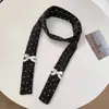 Gorro Oversized de Bolinhas Estilo Coreano para Mulheres, Conjunto Versátil Elegante de Chapéu Pulôver e Cachecol Doce e Descolado para Outono, Afina o Rosto