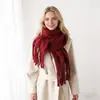 Chal de Otoño e Invierno de Alta Gama Transfronterizo con Borlas Largas, Bufanda Gruesa de Color Sólido Estilo Coreano, Longitud Extendida para Calidez
