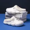 Chinelos Casuais de Algodão de Tamanho Grande para Homens no Inverno, Novos, com Pelúcia Adicional, Sapatos de Algodão Quentes para Casais, Chinelos de Solado Grosso para Casa e Exterior