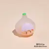 Resina Vegetal que Brilla en la Oscuridad Muñeco Lindo DIY Accesorios para Escritorio Coche Colgante para Llavero Adornos Pequeños Decorativos
