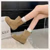 Botas de Couro Camurça Moda Retrô Meio da Panturrilha para Mulheres, Novo Estilo Outono 2026, Fofas e Peculiares com Biqueira Larga Confortáveis Planas Botas Birkenstock