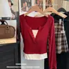 Camiseta de Manga Larga Falsa de Dos Piezas con Costuras de Contraste para Otoño e Invierno, Mujer, Cuello en V, Ajustada, Diseño de Nicho, Top Base con Almohadilla en el Pecho