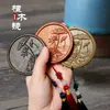 Estilo Chino Regalo Especial Sándalo Verde Portátil Espejo Cosmético Madera Maciza Portátil Tallado Pequeño Espejo Redondo para Extranjeros